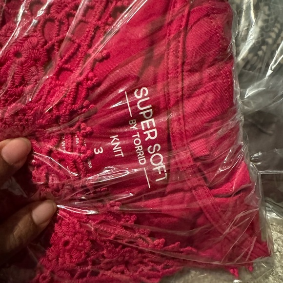 TORRID | Lace Yoke Tank - Picture 5 of 9